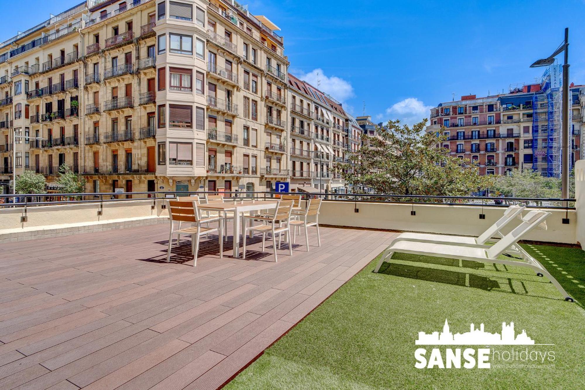 Apartamentos Gran Via By Sanse Holidays Сан-Себастьян Экстерьер фото